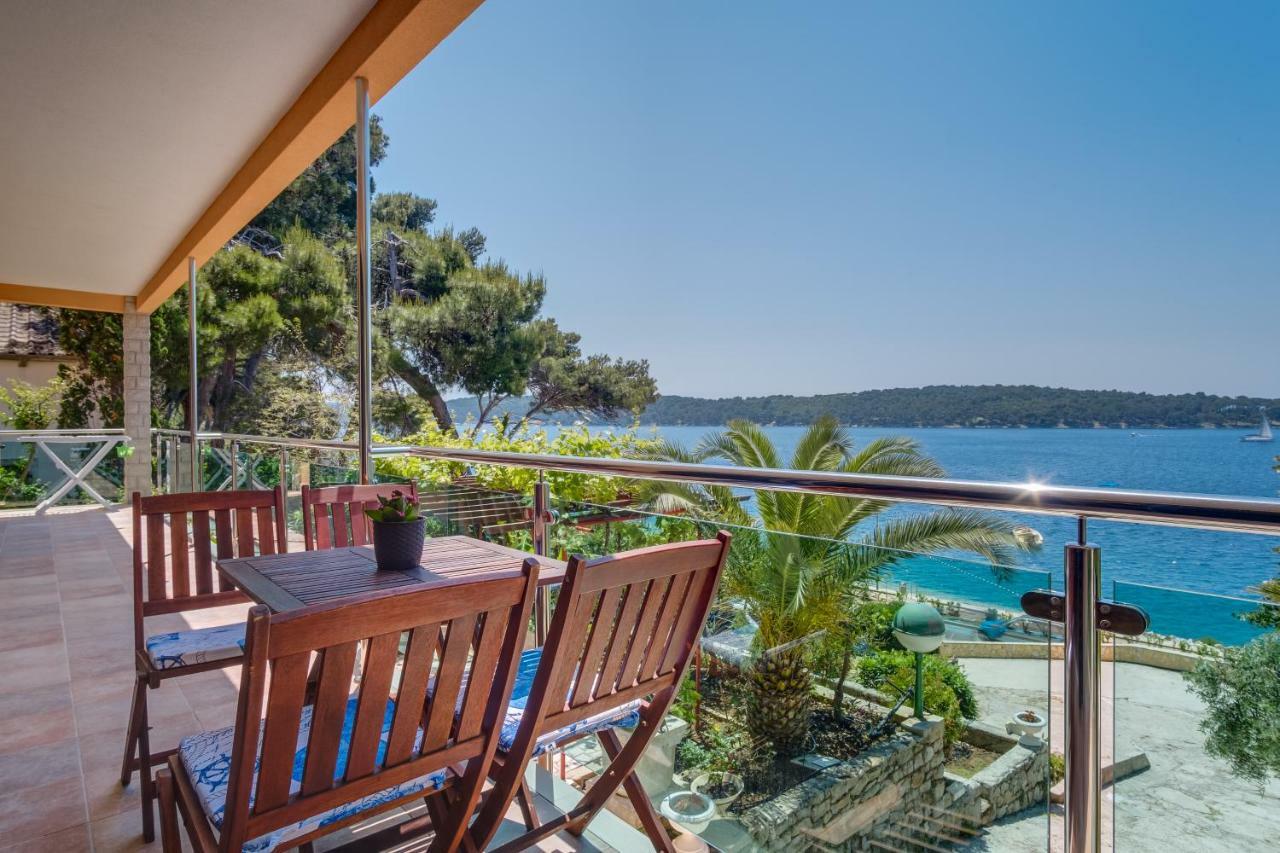 Villa Magnolia Mali Losinj Ngoại thất bức ảnh