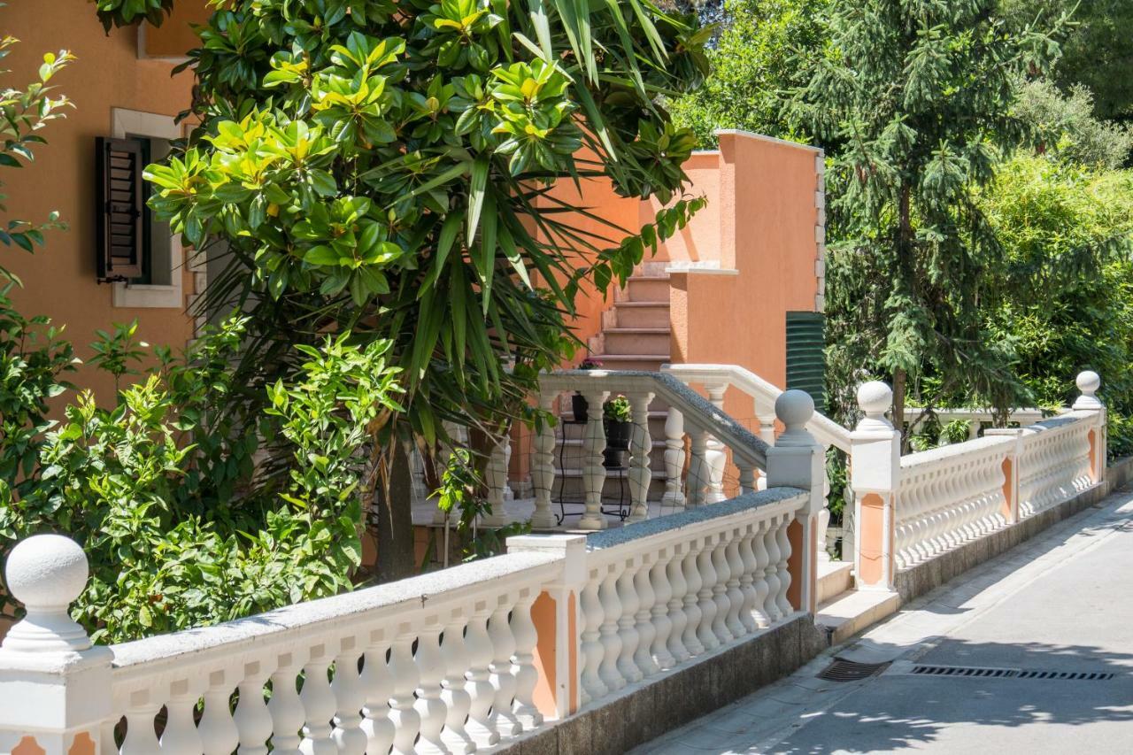 Villa Magnolia Mali Losinj Ngoại thất bức ảnh